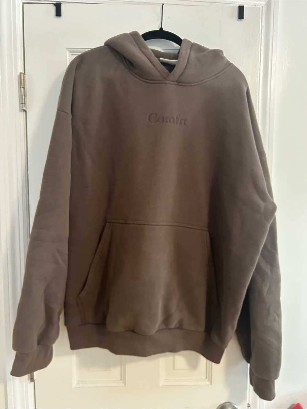 Comfrt Brown Pullover Hoodie with Subtle Embroidered Logo